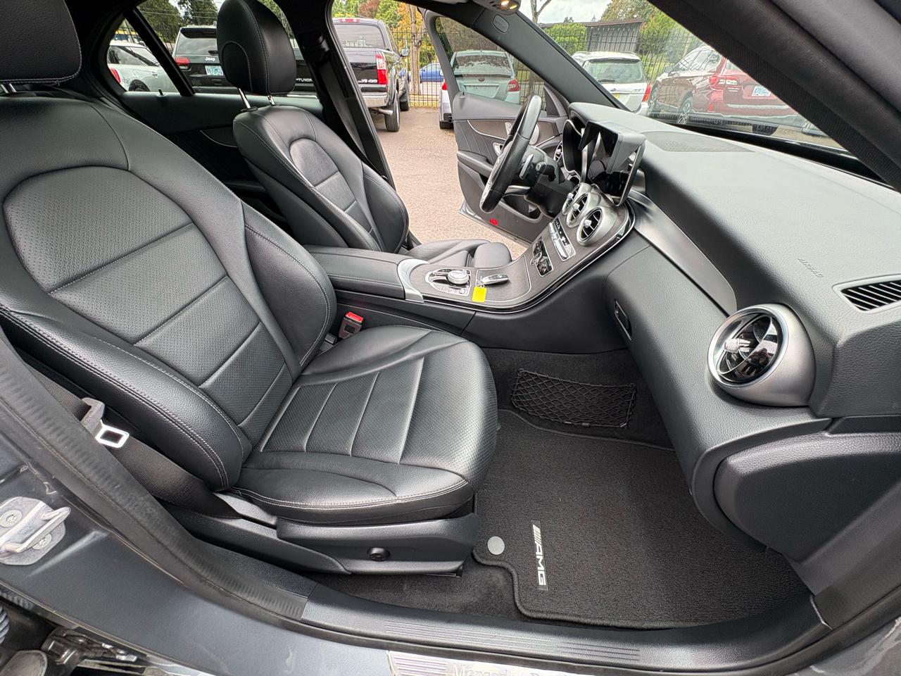 Mercedes-Benz C-Class C300 4MATIC Sedan 2019