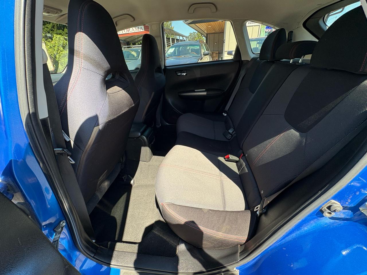 Subaru Impreza WRX 5-Door 2011