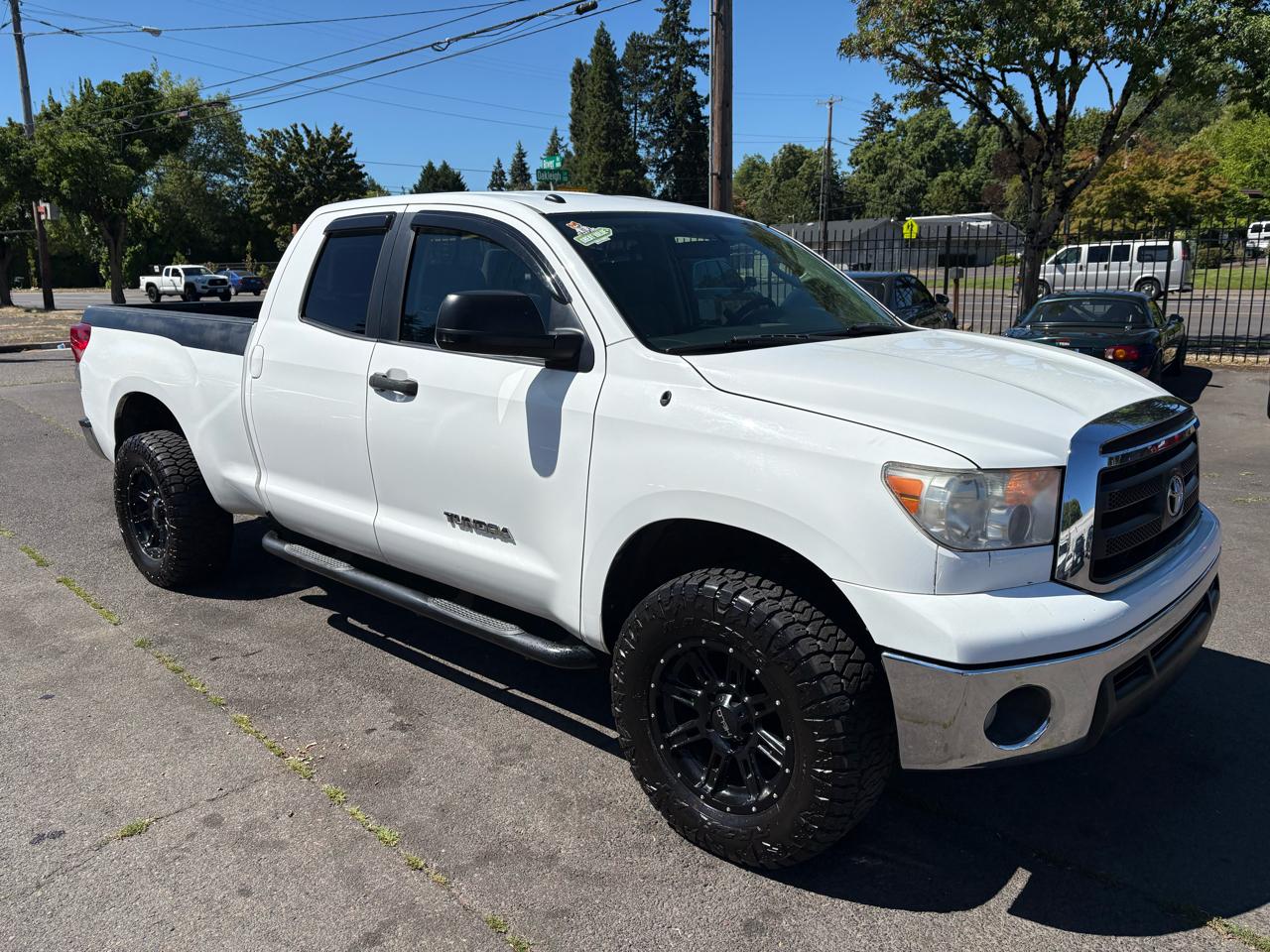 Toyota Tundra SR5 Double Cab 4X4 V8 2012