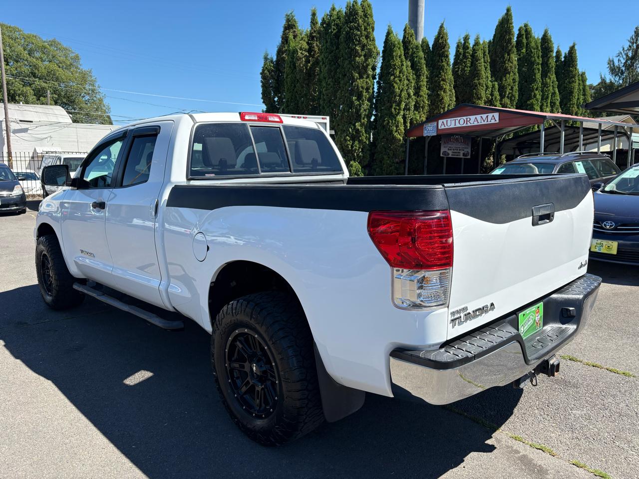 Toyota Tundra SR5 Double Cab 4X4 V8 2012