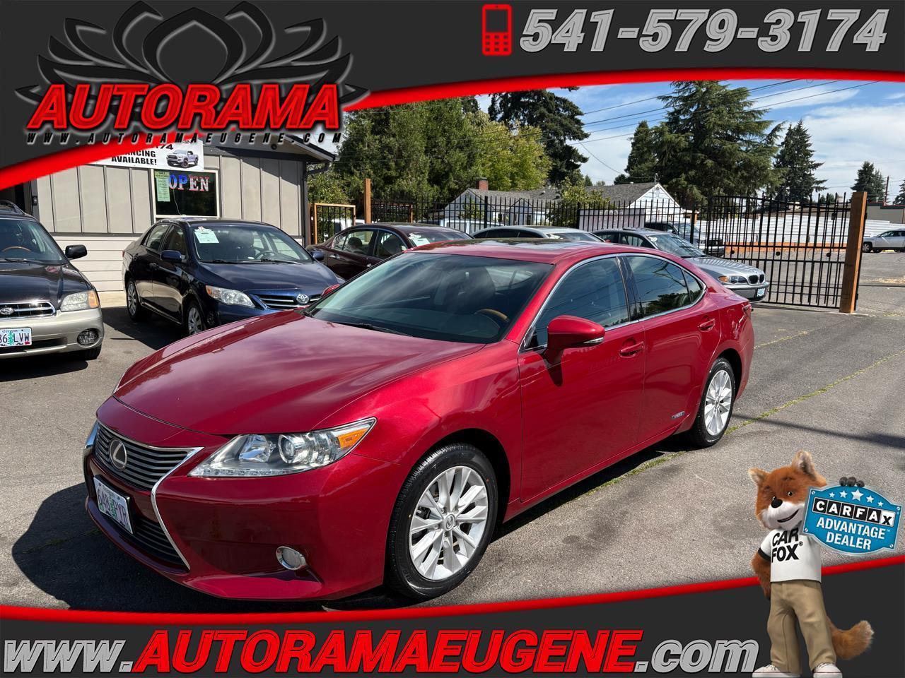 2013 Lexus ES 300h Sedan
