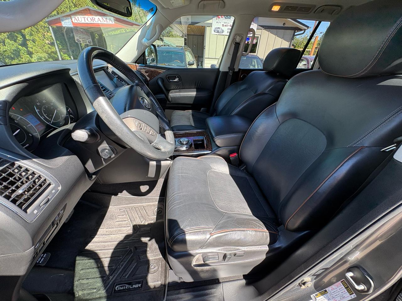 Nissan Armada Platinum AWD 2017