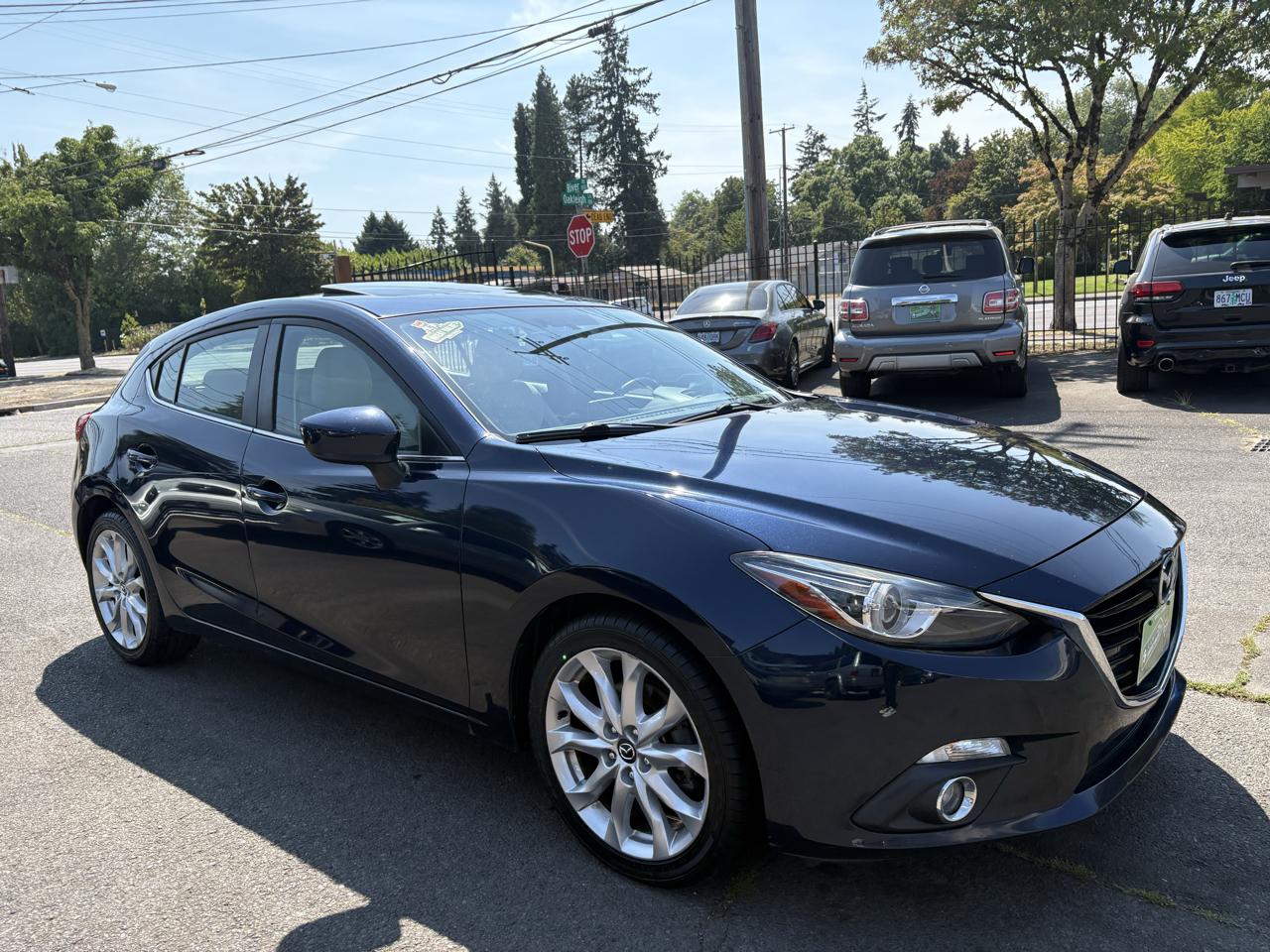 Mazda MAZDA3 s SE AT 5-Door 2016