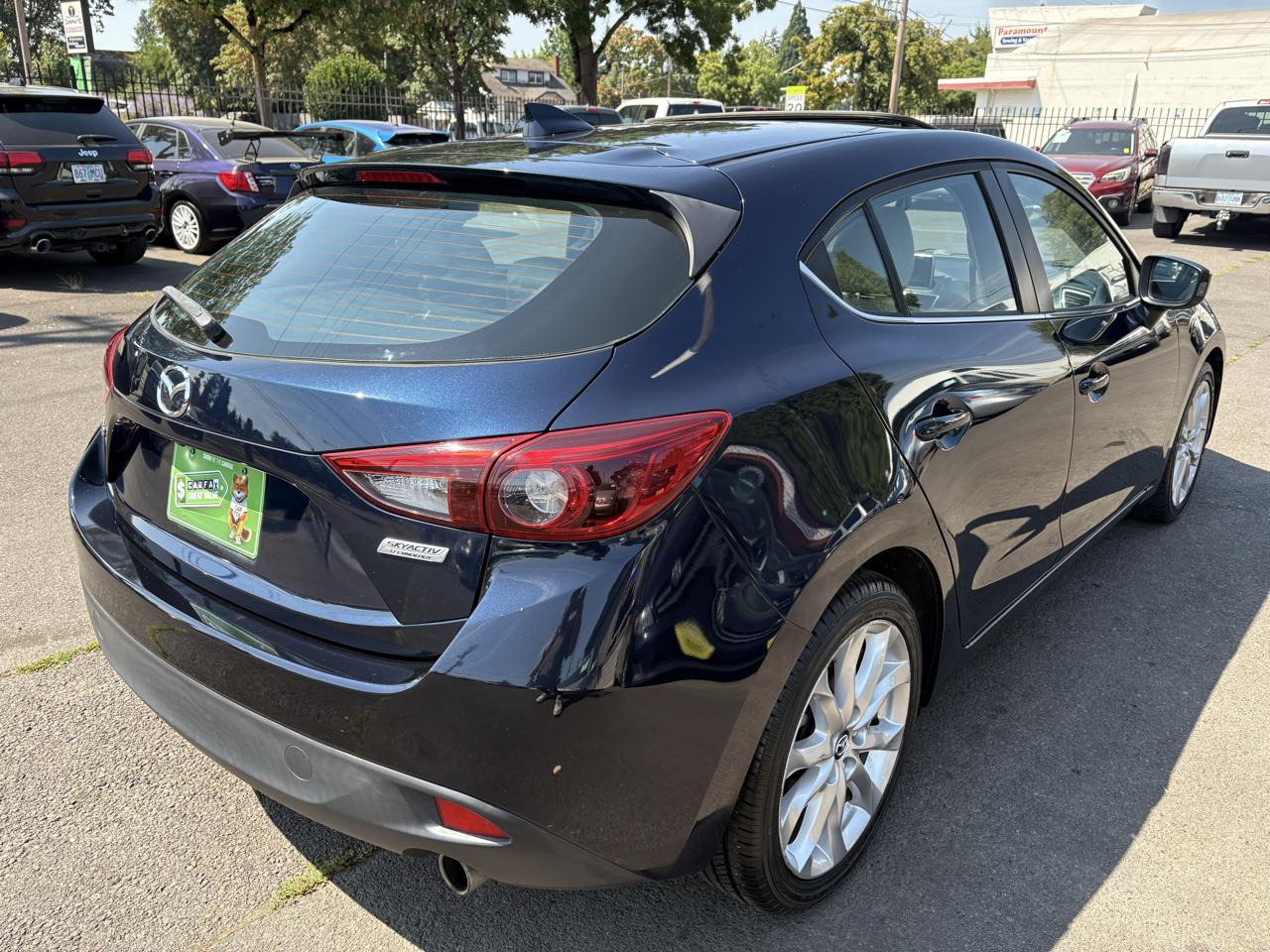 Mazda MAZDA3 s SE AT 5-Door 2016
