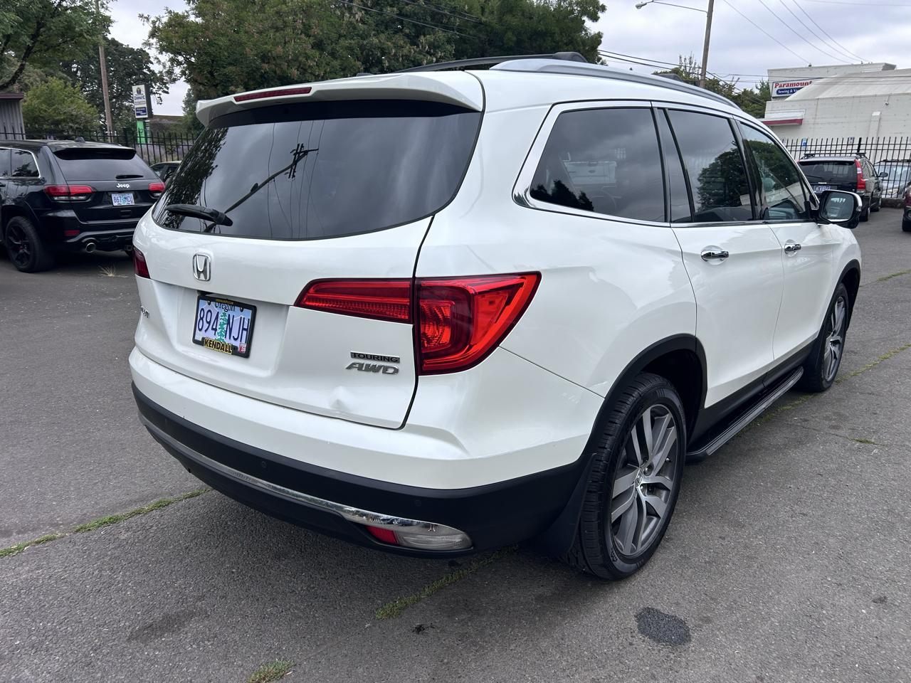 Honda Pilot Touring 4WD 2016