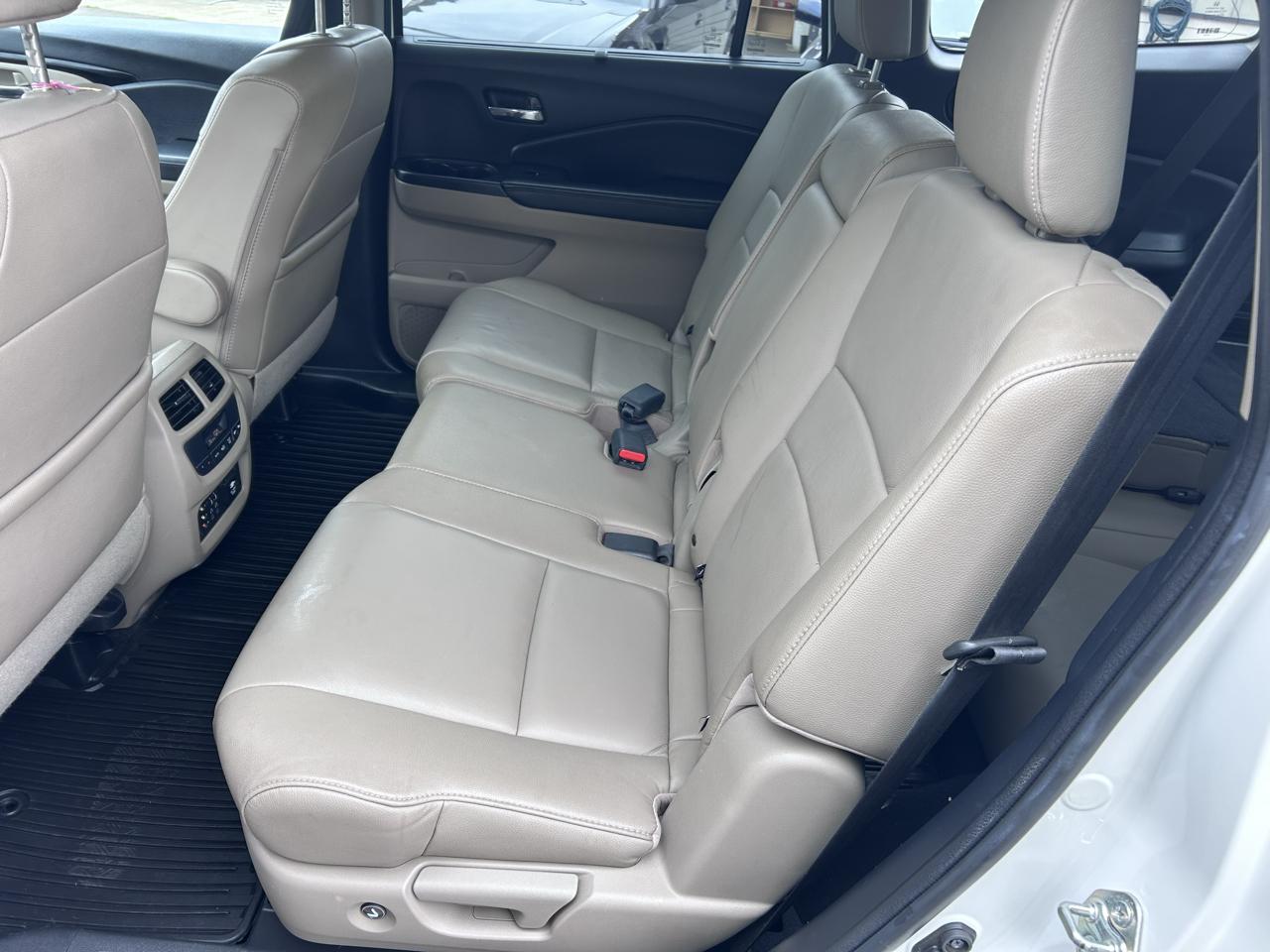 Honda Pilot Touring 4WD 2016