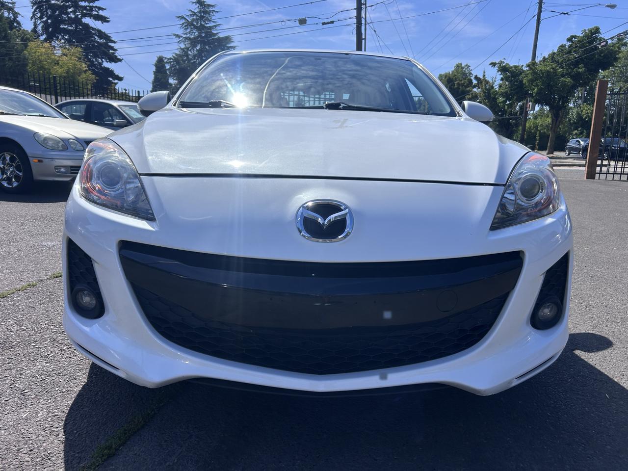 Mazda MAZDA3 s Touring 5-Door 2012