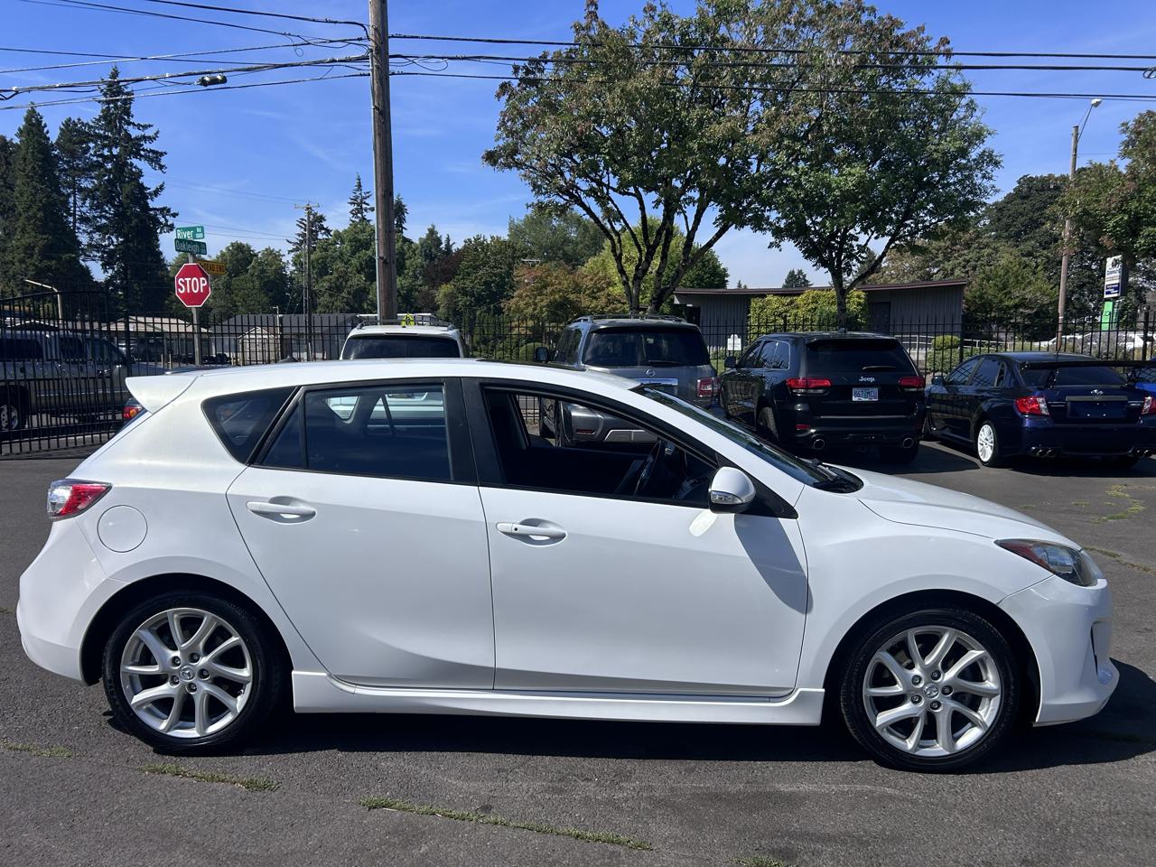 Mazda MAZDA3 s Touring 5-Door 2012