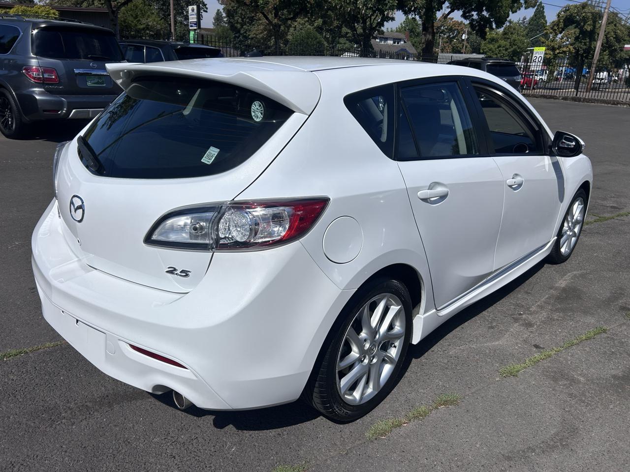 Mazda MAZDA3 s Touring 5-Door 2012