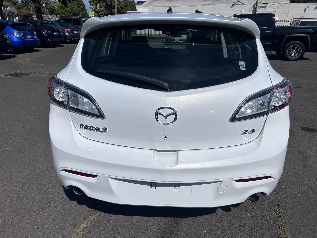 Mazda MAZDA3 s Touring 5-Door 2012