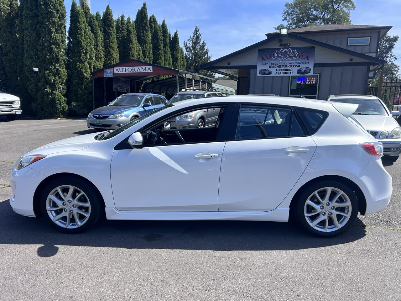 Mazda MAZDA3 s Touring 5-Door 2012