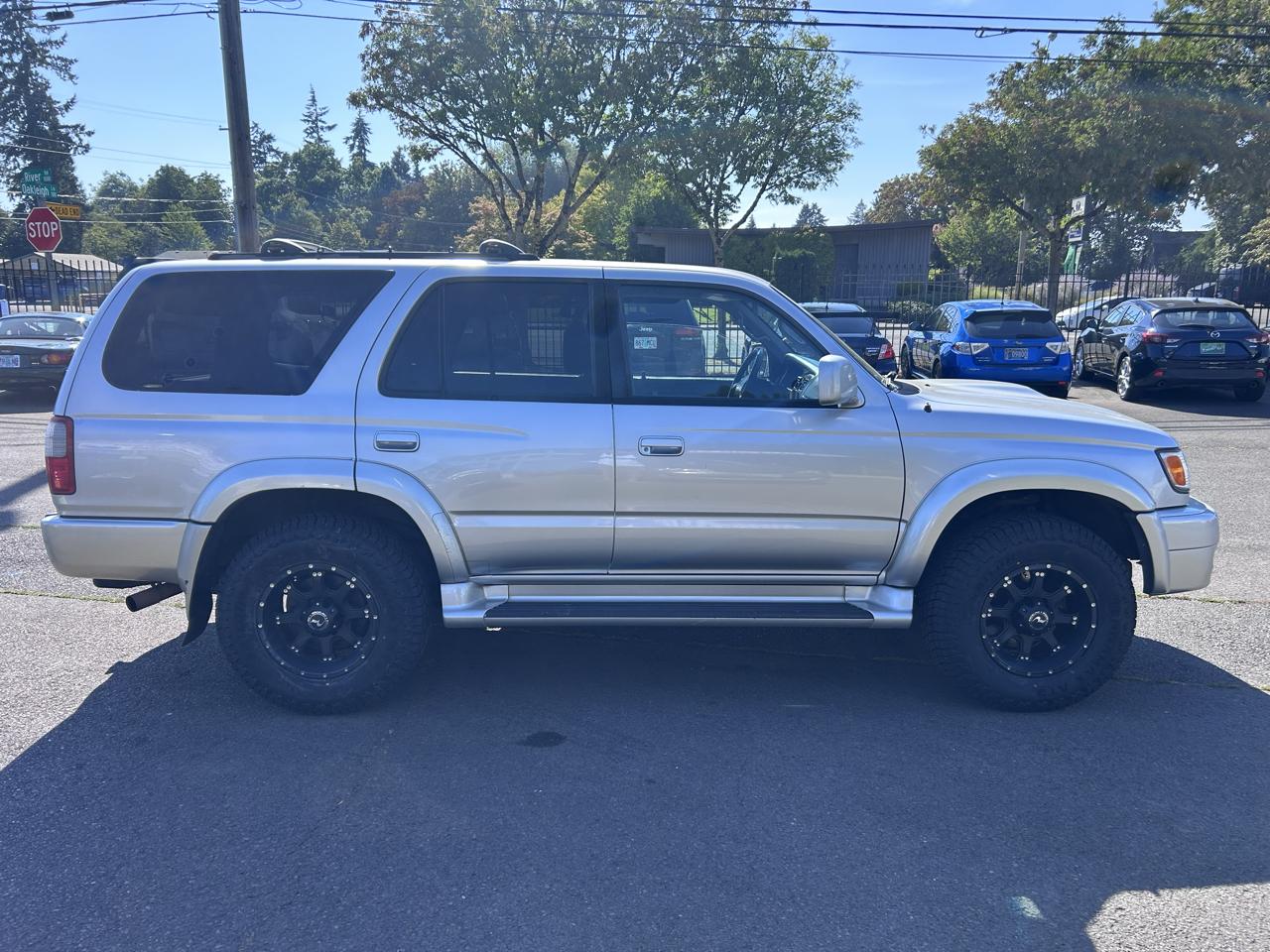Toyota 4Runner 4dr SR5 Sport V6 Auto (Natl) 2000