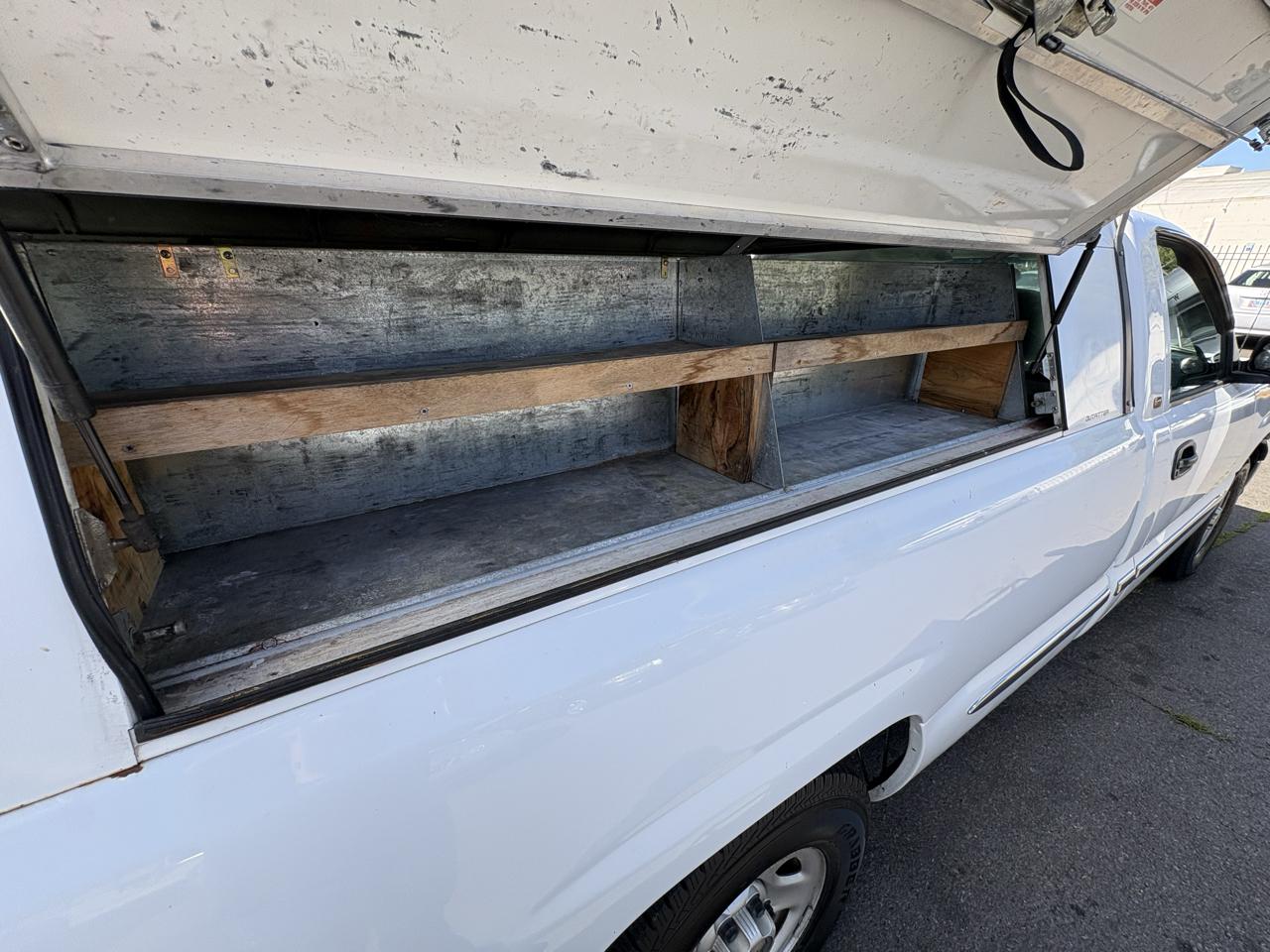 Chevrolet Silverado 1500 1LT Crew Cab Long Box 2WD 2004