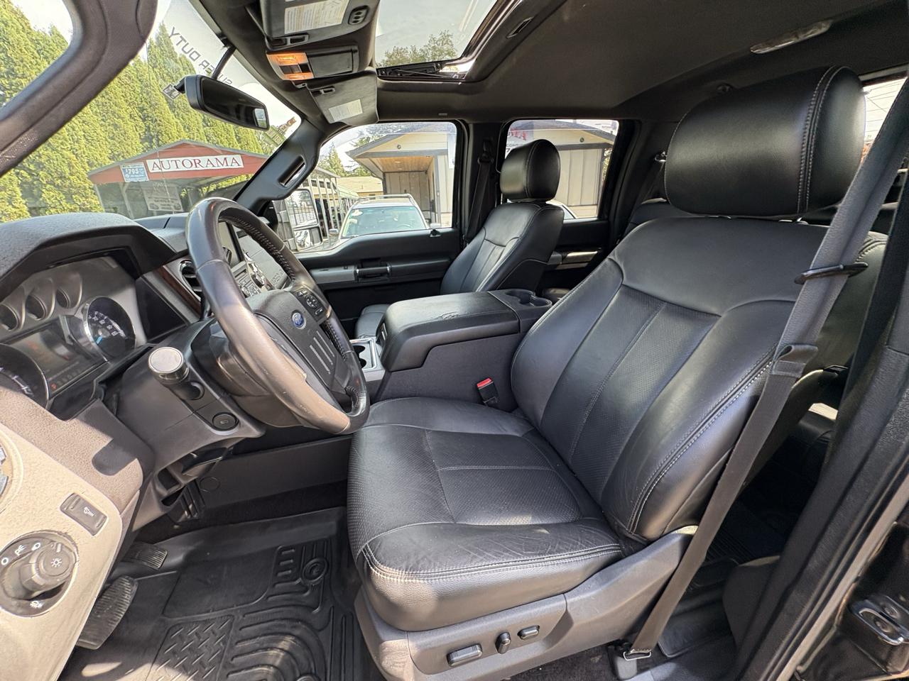 Ford F-350 SD King Ranch Crew Cab Long Bed 4WD 2015