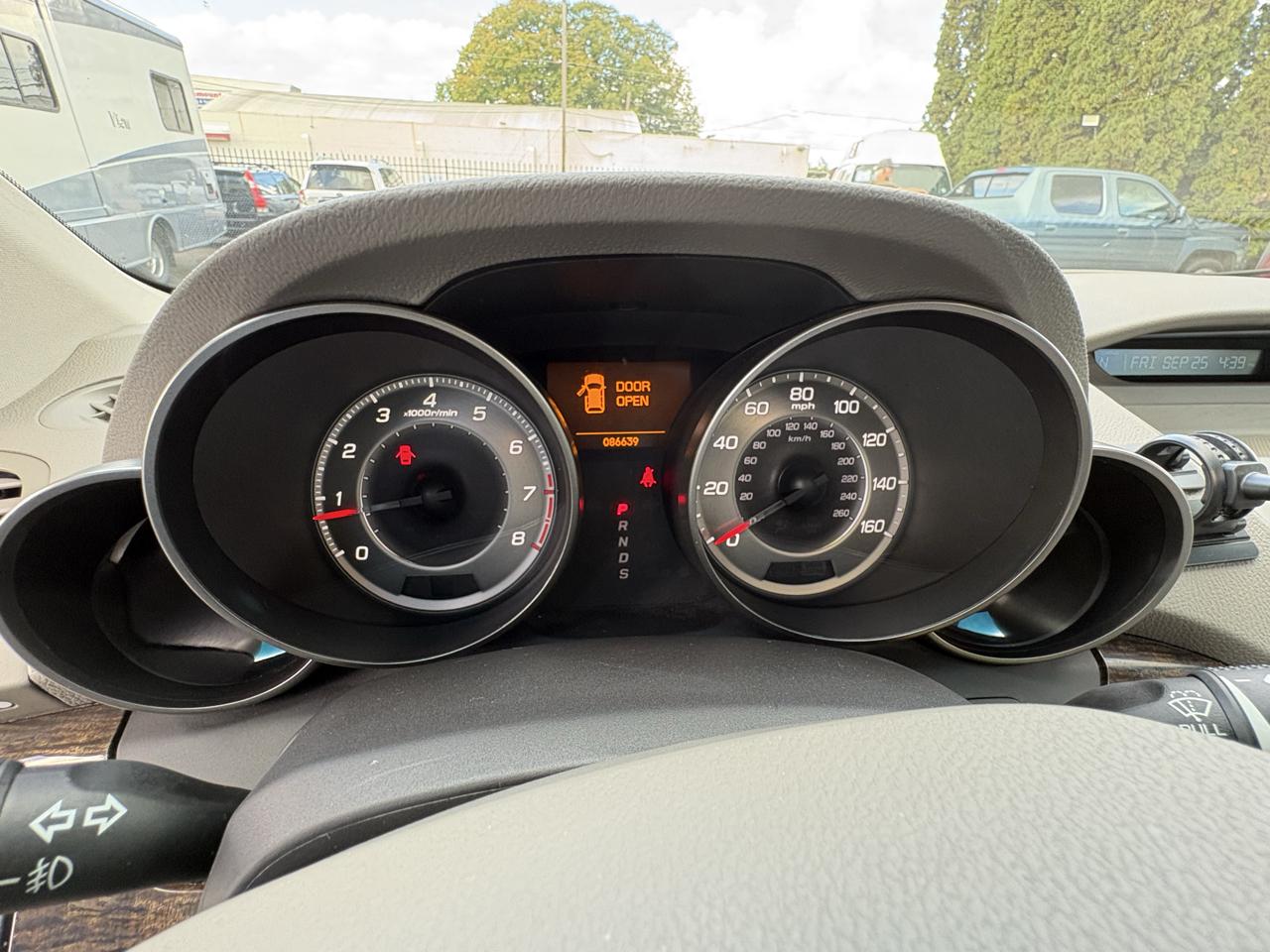 Acura MDX 6-Spd AT 2013