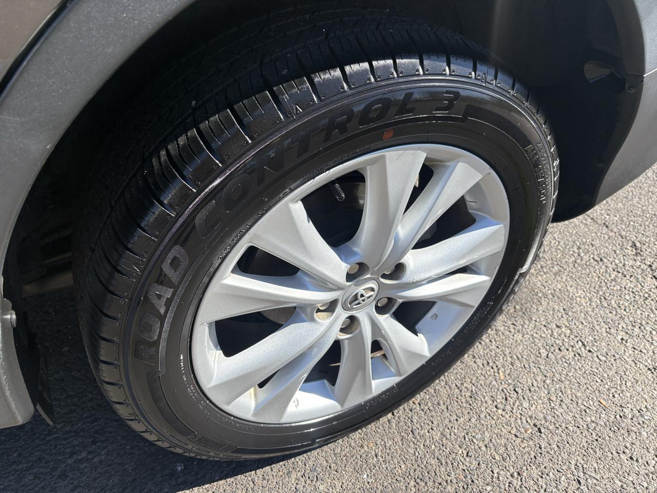 Toyota RAV4 Limited AWD 2015