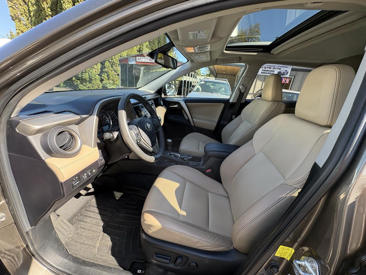 Toyota RAV4 Limited AWD 2015
