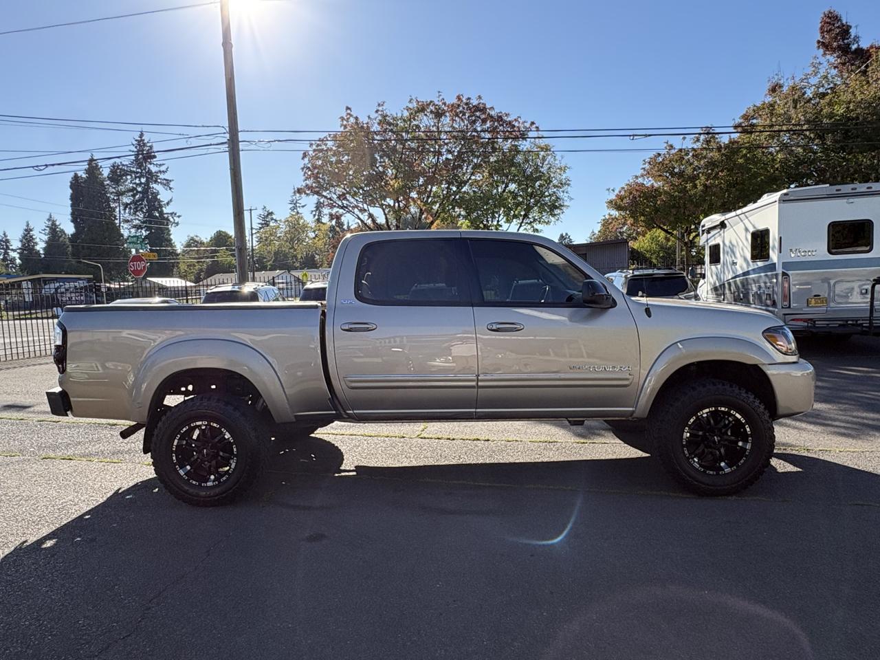Toyota Tundra SR5 4.7L Double Cab 4WD 2006