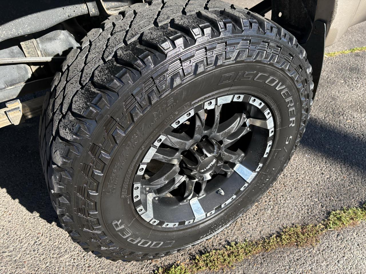 Toyota Tundra SR5 4.7L Double Cab 4WD 2006