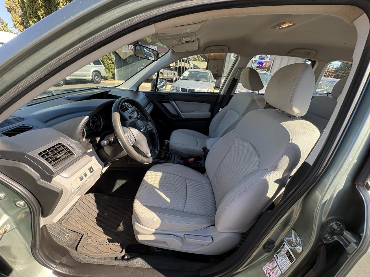 Subaru Forester 2.5i 2014