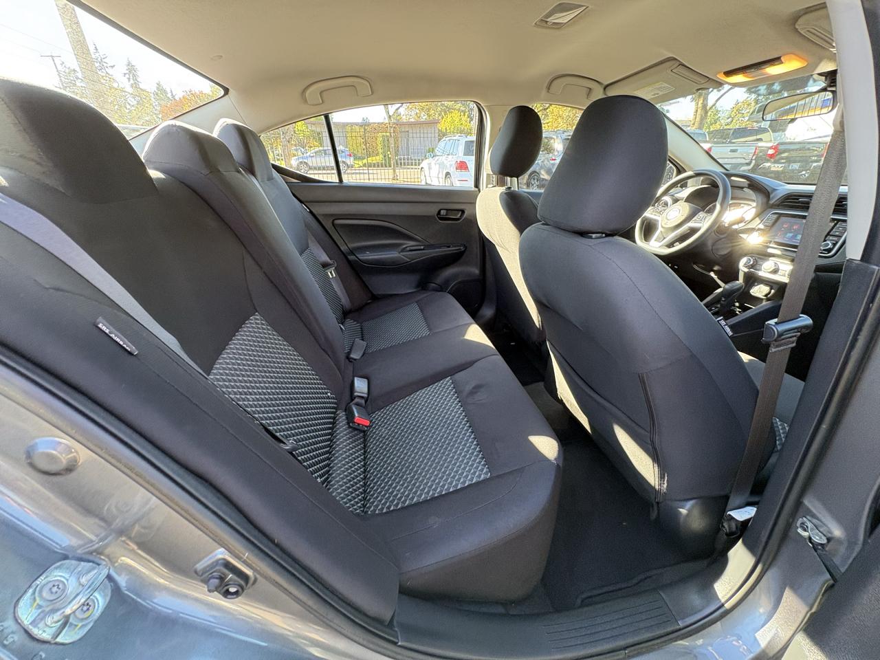 Nissan Versa S CVT 2021