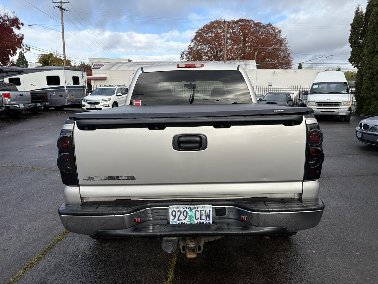 Chevrolet Silverado 1500 LS Crew Cab Short Box 4WD 2006