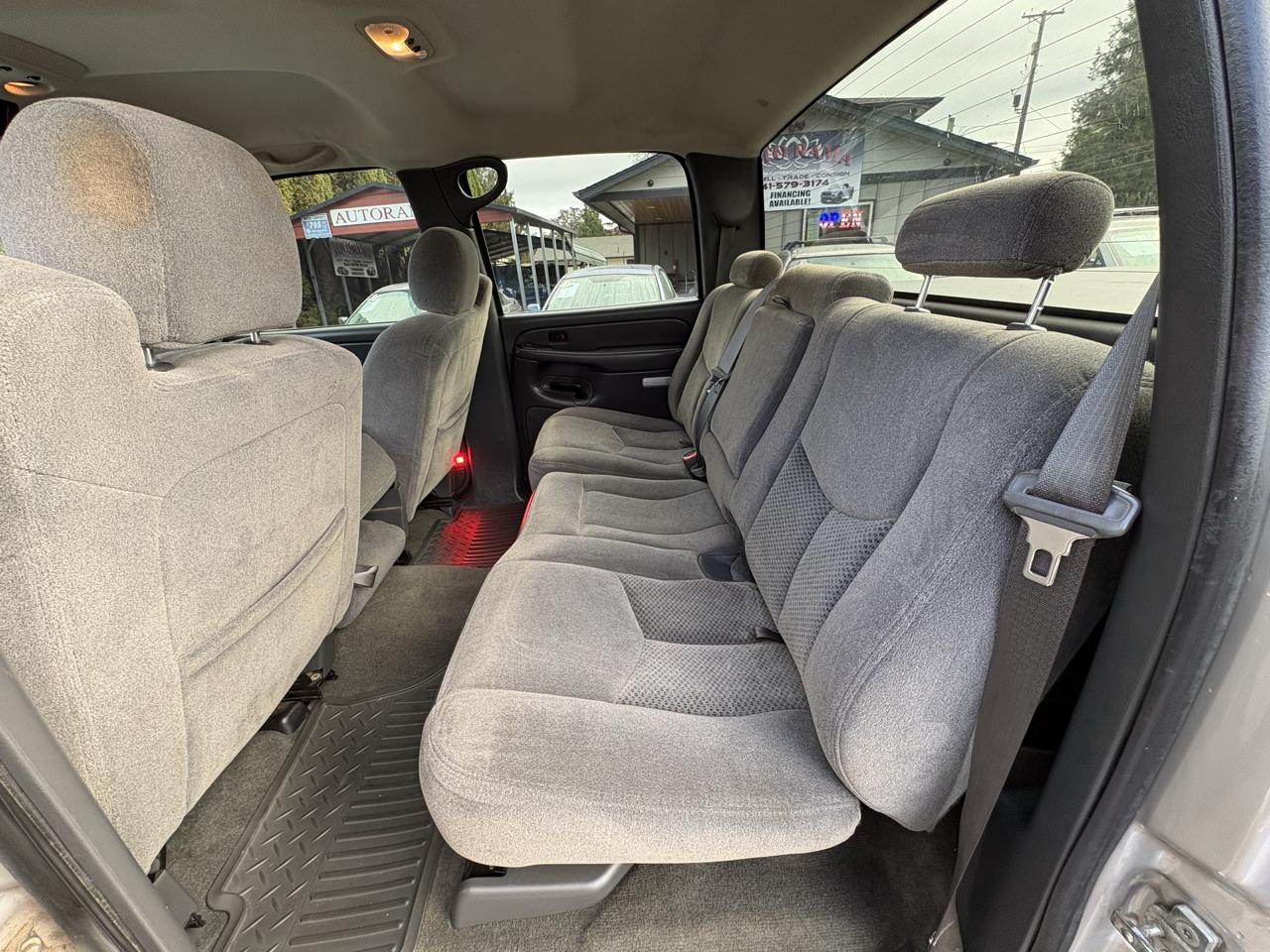 Chevrolet Silverado 1500 LS Crew Cab Short Box 4WD 2006