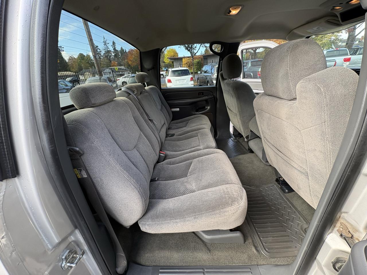 Chevrolet Silverado 1500 LS Crew Cab Short Box 4WD 2006