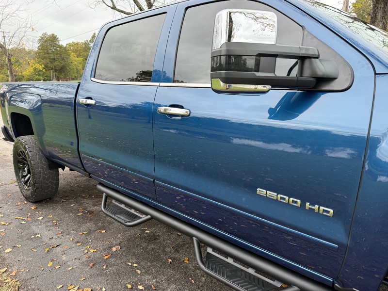 Chevrolet Silverado 2500HD LT Crew Cab 4WD 2016 Chevrolet Silverado 2500HD LT Crew Cab 4WD 2016
