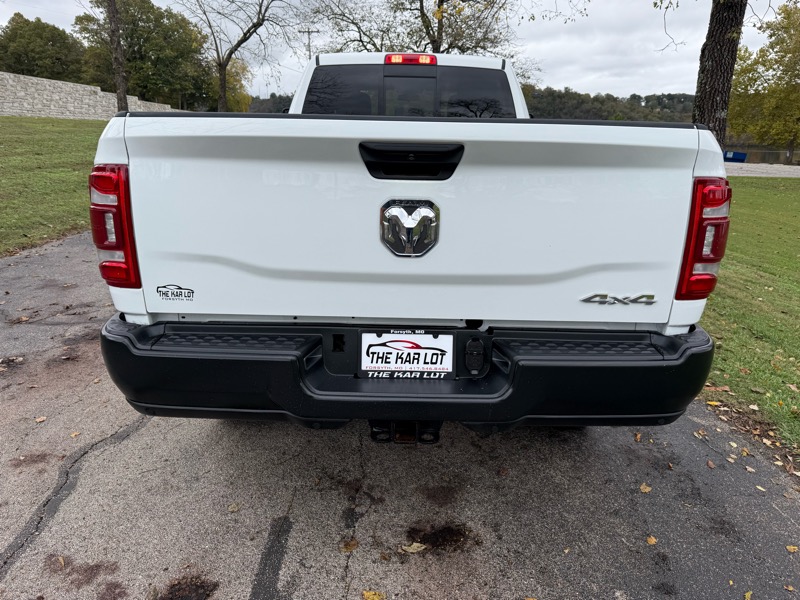 RAM 2500 Tradesman Crew Cab LWB 4WD 2023 RAM 2500 Tradesman Crew Cab LWB 4WD 2023