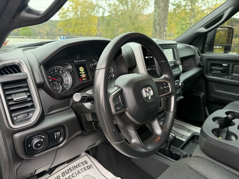RAM 2500 Tradesman Crew Cab LWB 4WD 2023 RAM 2500 Tradesman Crew Cab LWB 4WD 2023