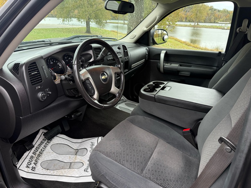 Chevrolet Silverado 2500HD LT1 4WD 2007 Chevrolet Silverado 2500HD LT1 4WD 2007