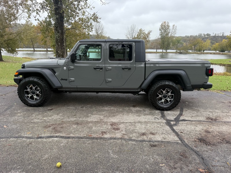 Jeep Gladiator Sport 2020 Jeep Gladiator Sport 2020