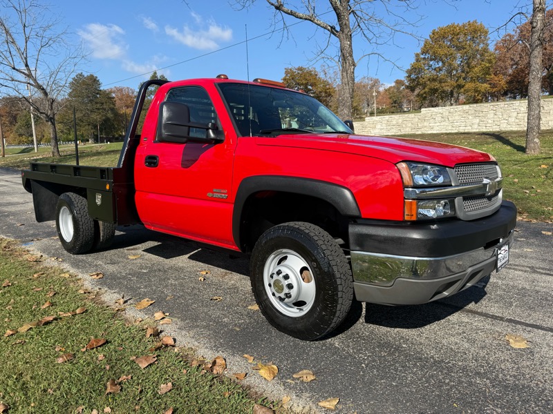 2004 Chevrolet Silverado 3500 Work Truck 4WD