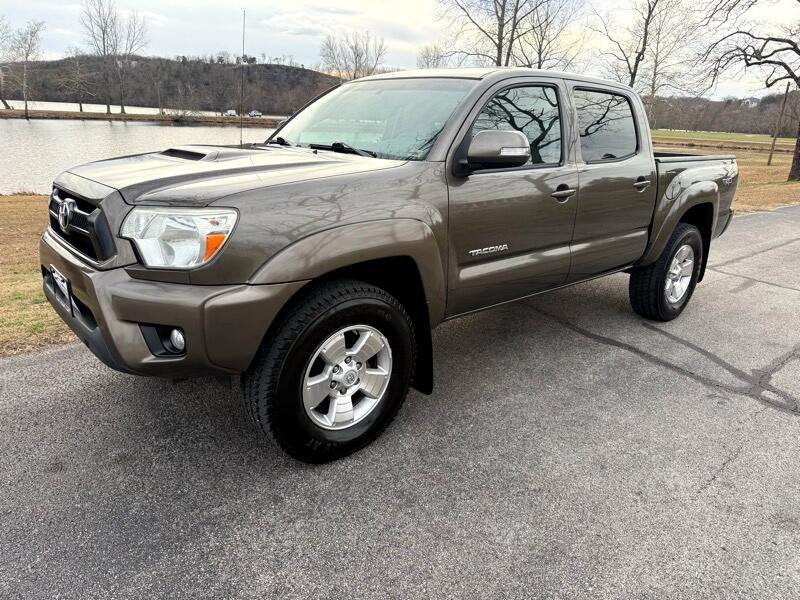Toyota Tacoma Double Cab V6 4WD 2013