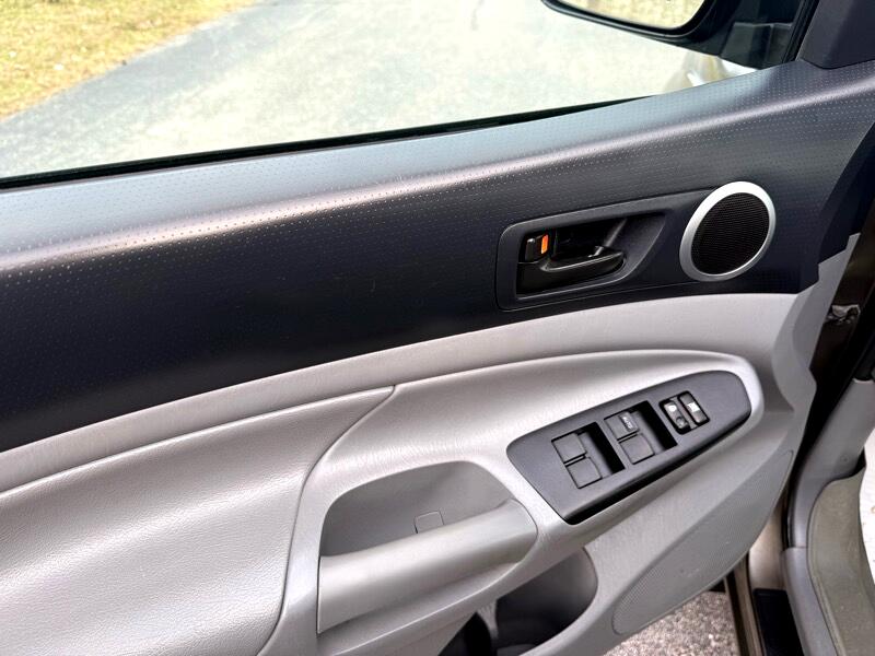 Toyota Tacoma Double Cab V6 4WD 2013