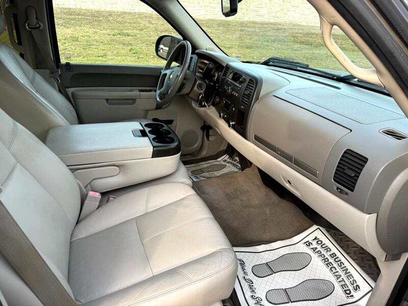 Chevrolet Silverado 1500 LT Crew Cab 4WD 2012