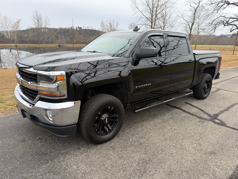 Chevrolet Silverado 1500 LT Crew Cab 4WD 2017