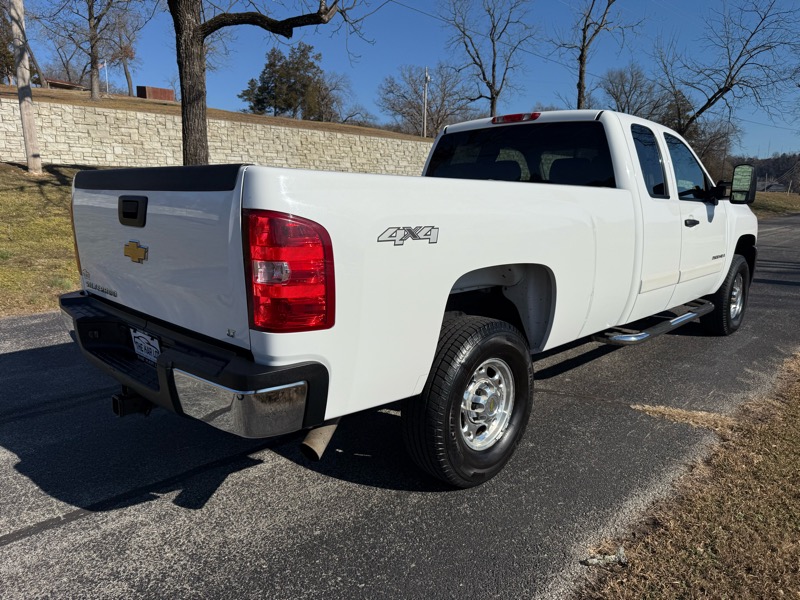 Chevrolet Silverado 2500HD LT1 Ext. Cab Long Box 4WD 2008