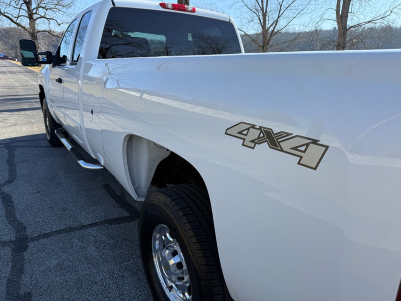 Chevrolet Silverado 2500HD LT1 Ext. Cab Long Box 4WD 2008