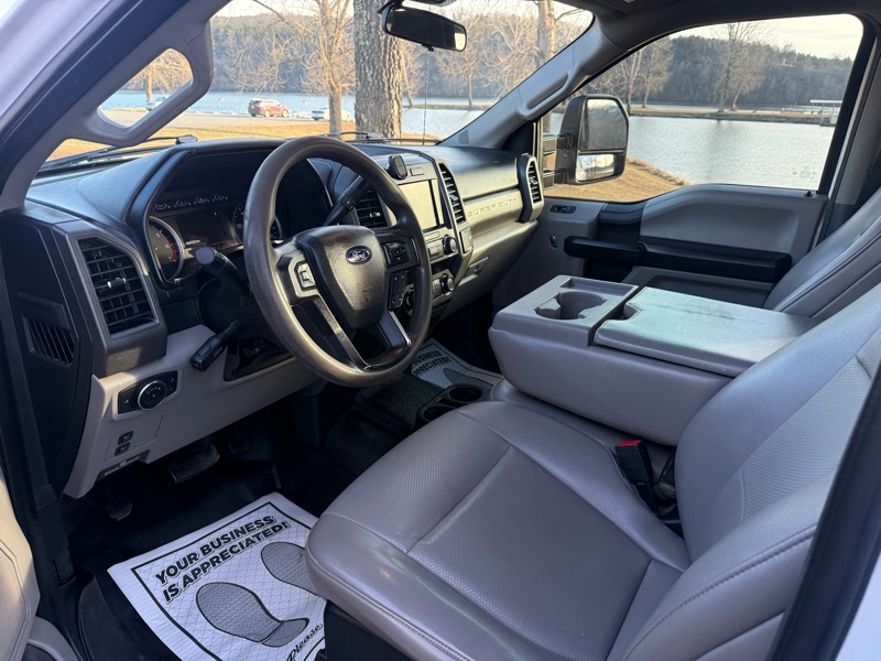 Ford F-250 SD XL Crew Cab 4WD 2020