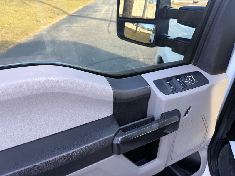 Ford F-250 SD XL Crew Cab 4WD 2020