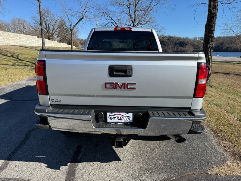 GMC Sierra 2500HD Base Crew Cab 4WD 2016