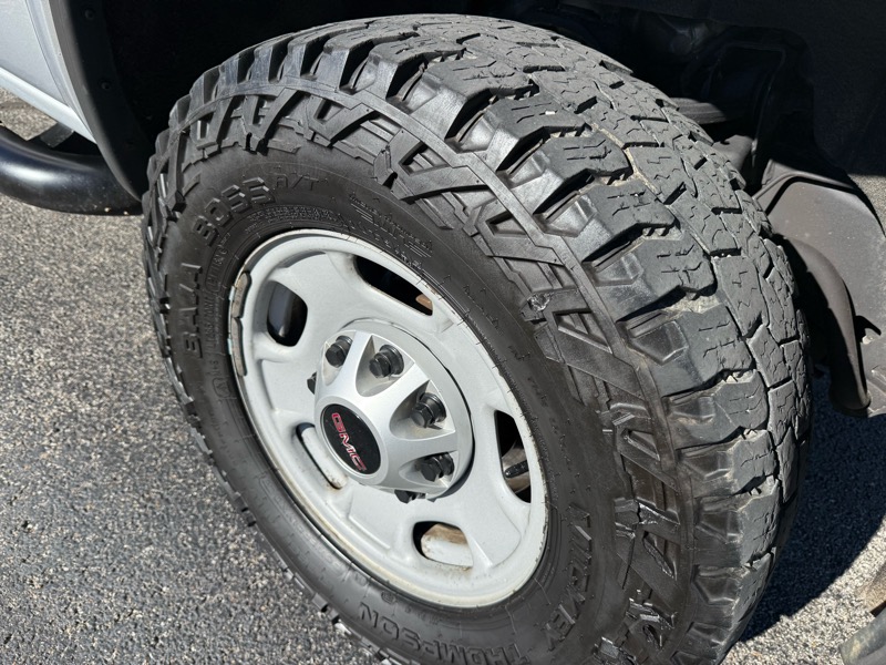 GMC Sierra 2500HD Base Crew Cab 4WD 2016