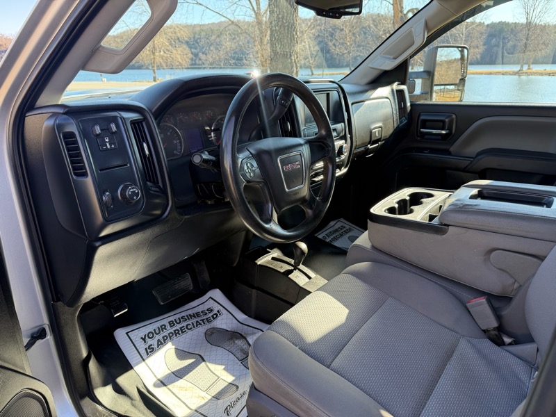 GMC Sierra 2500HD Base Crew Cab 4WD 2016