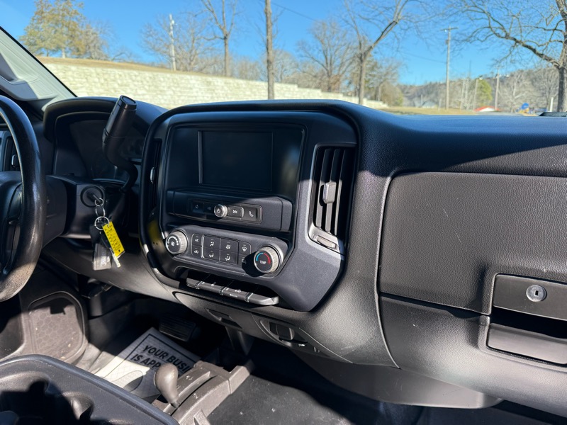 GMC Sierra 2500HD Base Crew Cab 4WD 2016