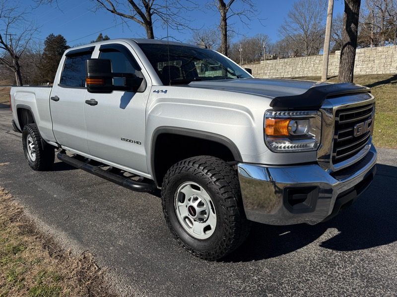 GMC Sierra 2500HD Base Crew Cab 4WD 2016