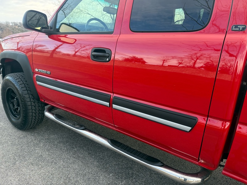 Chevrolet Silverado 2500HD LT Ext. Cab Short Bed 4WD 2005