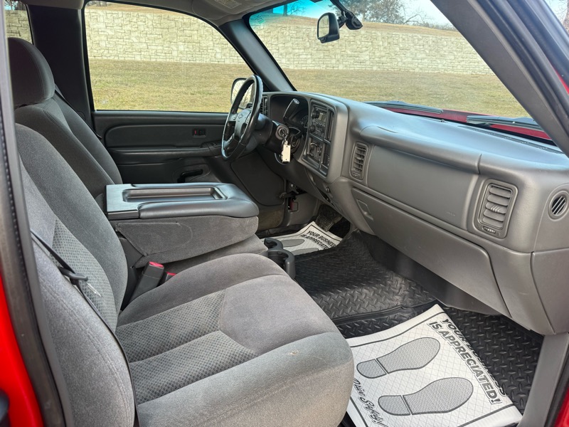 Chevrolet Silverado 2500HD LT Ext. Cab Short Bed 4WD 2005