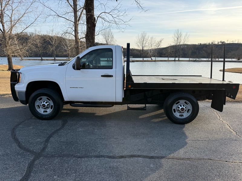 GMC Sierra 2500HD Work Truck Long Box 4WD 2011